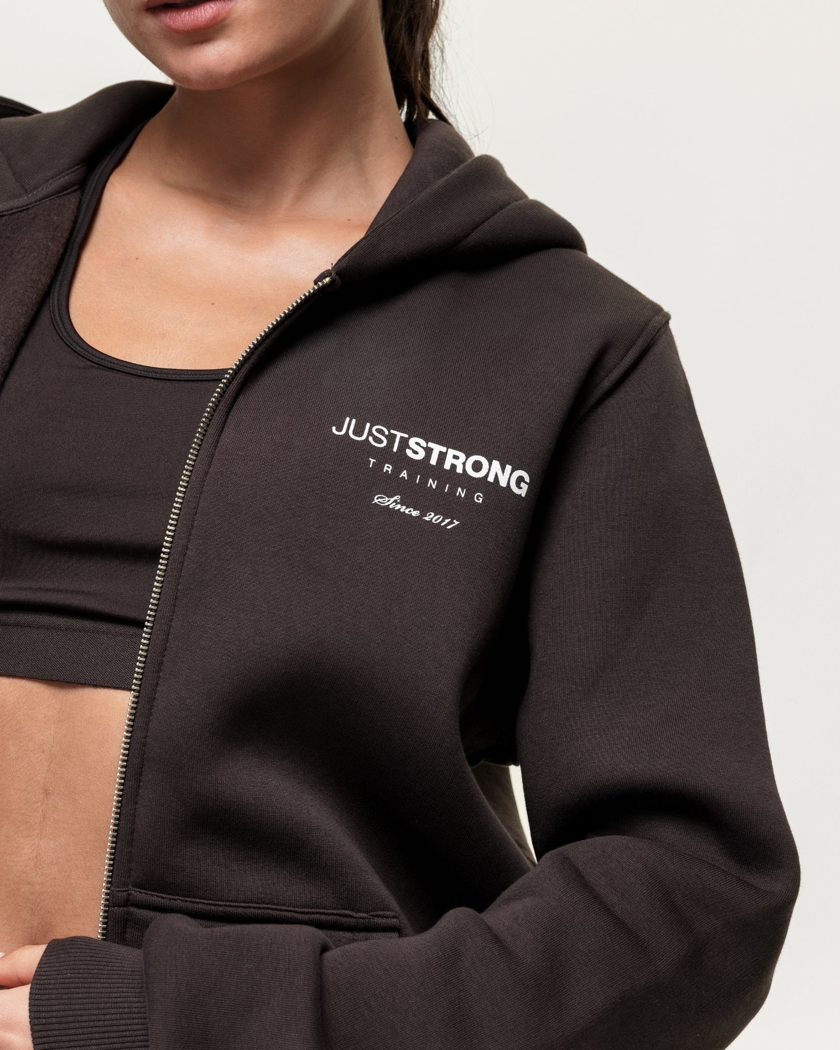 Training Essentials Motion Zip Hoodie - Cocoa