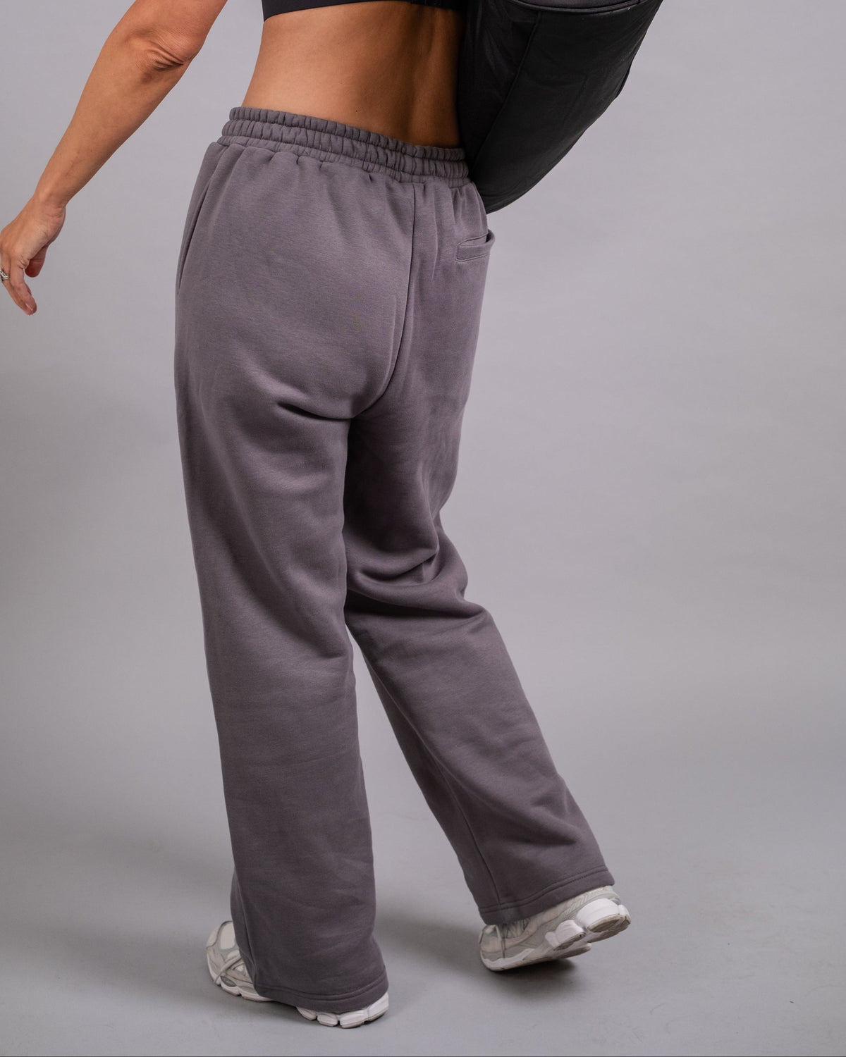 Classic Sweatpants - Smoke